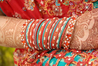 Mehndi 360: How To Remove Mehndi Colour Soon?