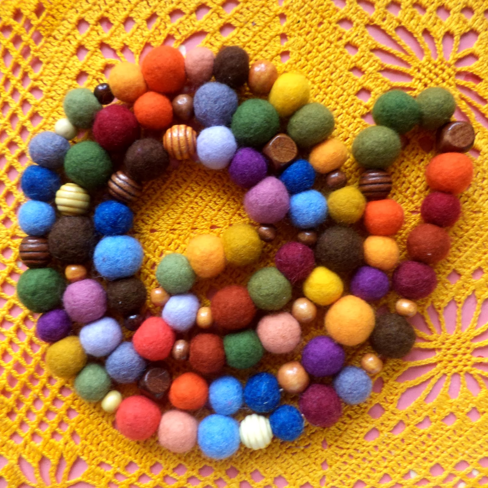 Feodosia: Краски леса (бусики)