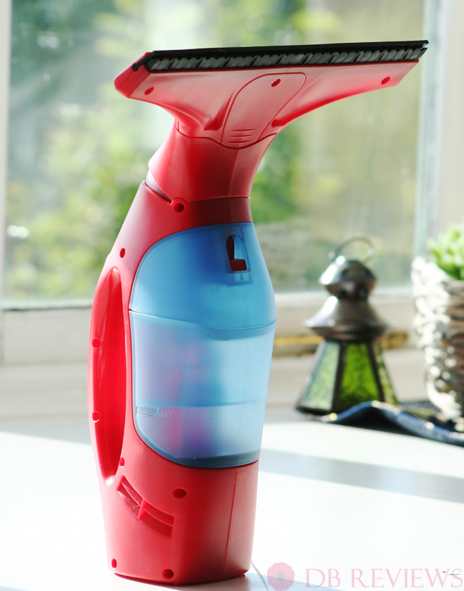 Fast and Effortless Cleaning With the Vileda Windomatic Vacuum Cleaner