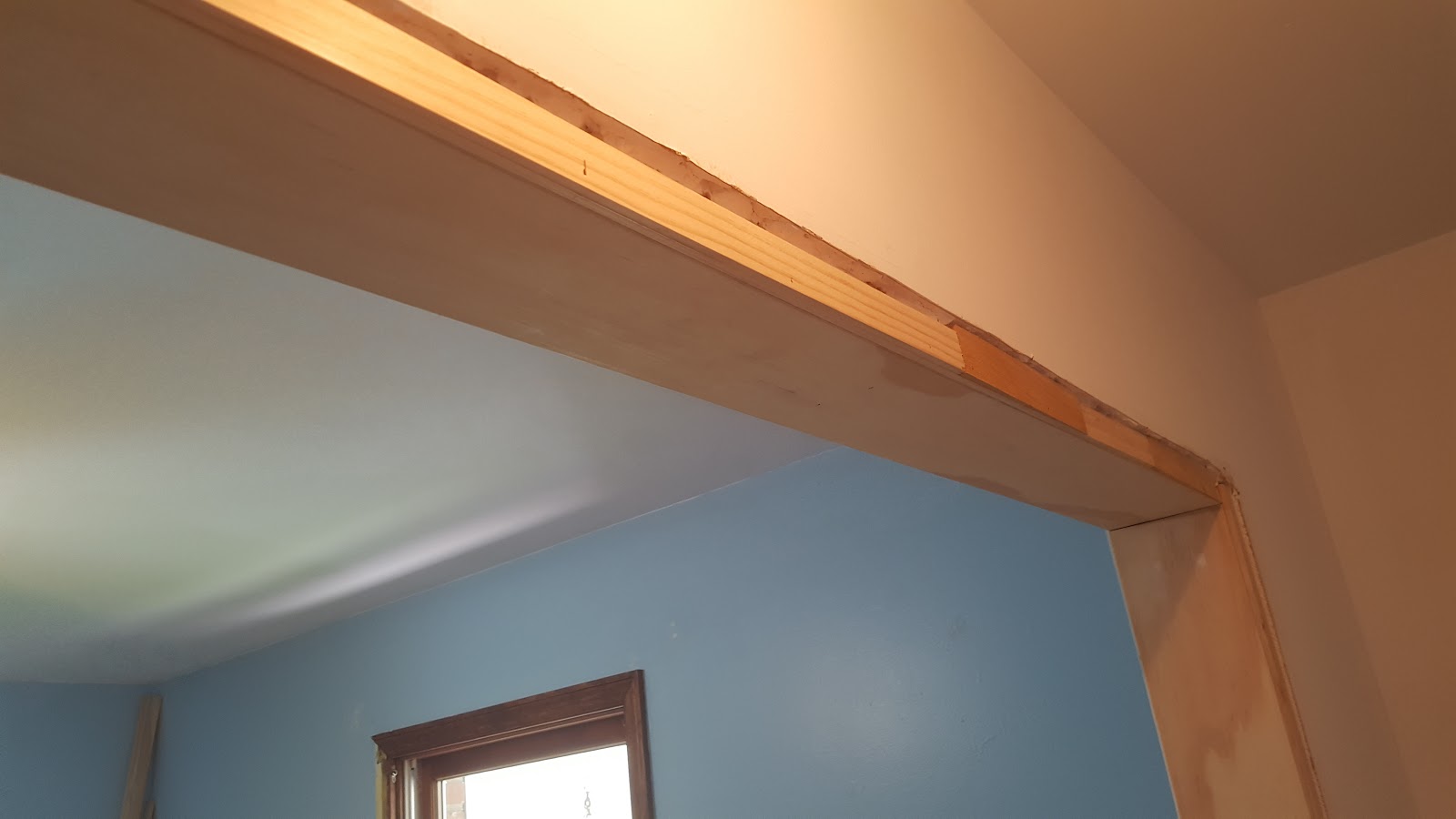 Just Three Things Guest bedroom, the closet casing