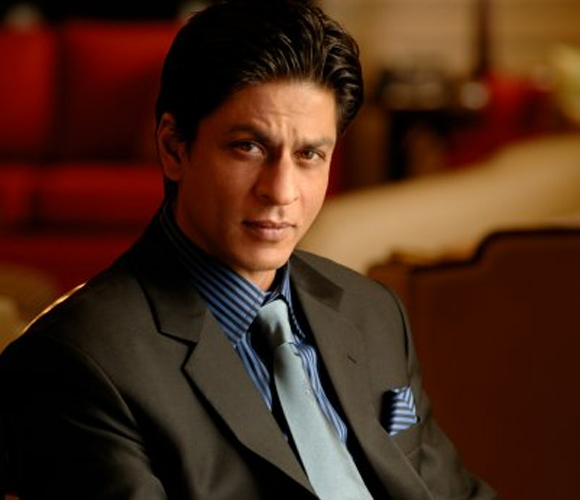 GYANEEE: Are Bollywood Actors Scared of Flaunting Grey Hair?