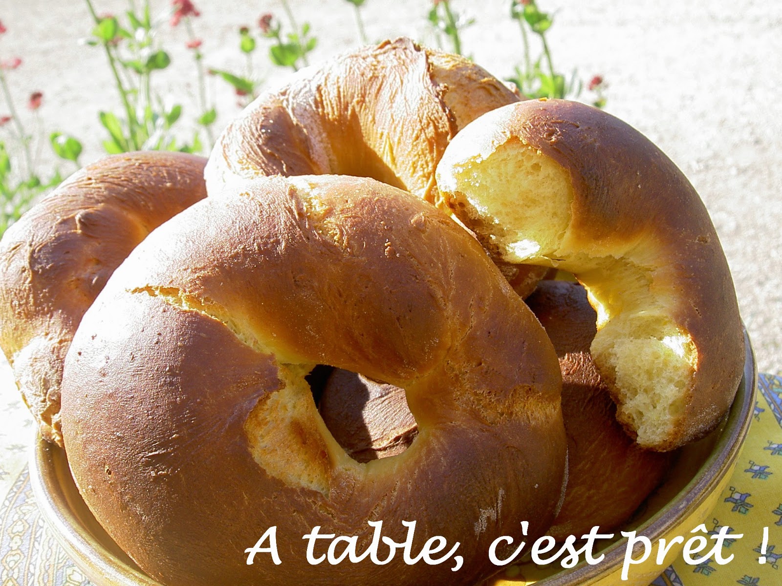 http://www.atablecpret.blogspot.fr/2013/03/brassadeaux-des-rameaux.html