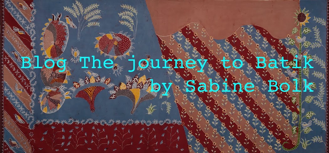 The journey to Batik / De reis naar Batik / by Sabine Bolk