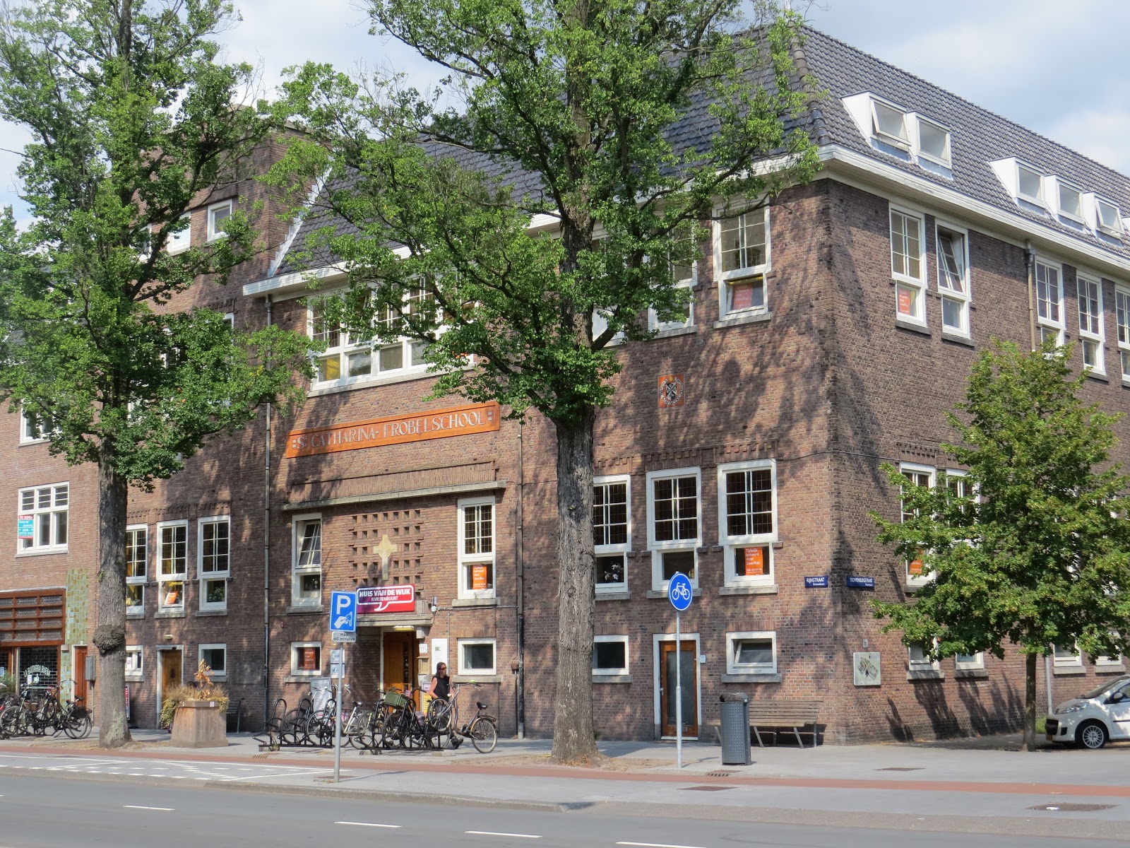 Zuid in Beeld: Huis van de Wijk Rivierenbuurt