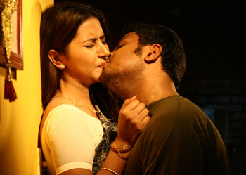 [Image: Santhi0.jpg]