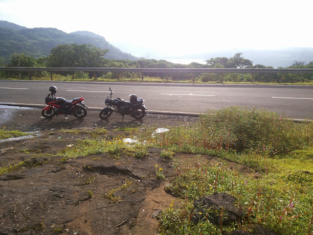 A bike ride to Bushi Dam