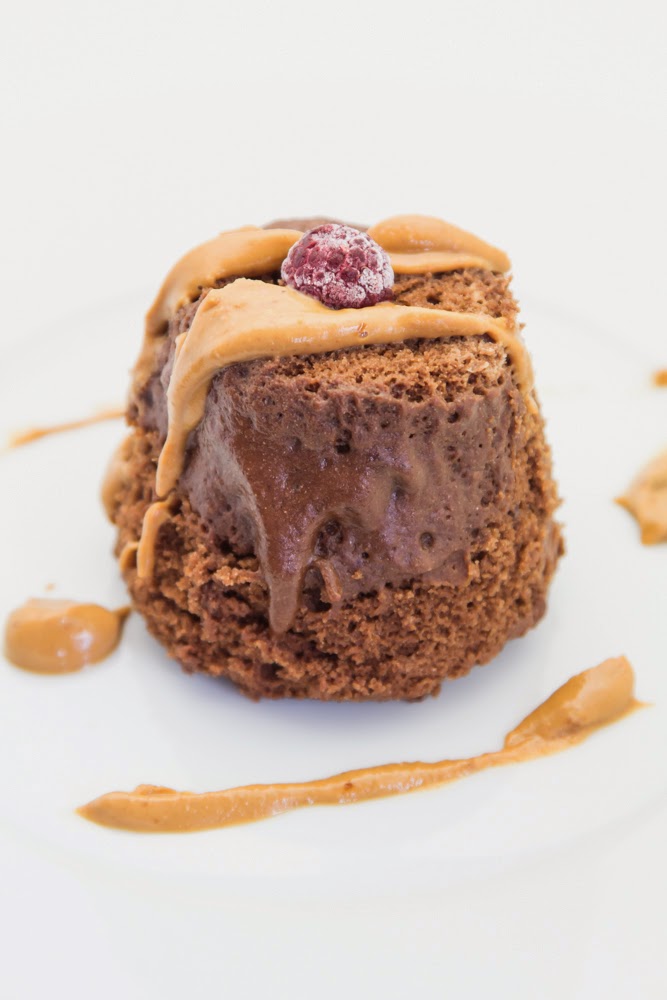 Chocolate Peanut Butter Mug Cake, vegan & glutenfree