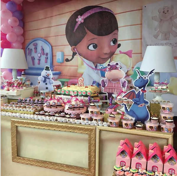 fiesta tematica doctora juguetes