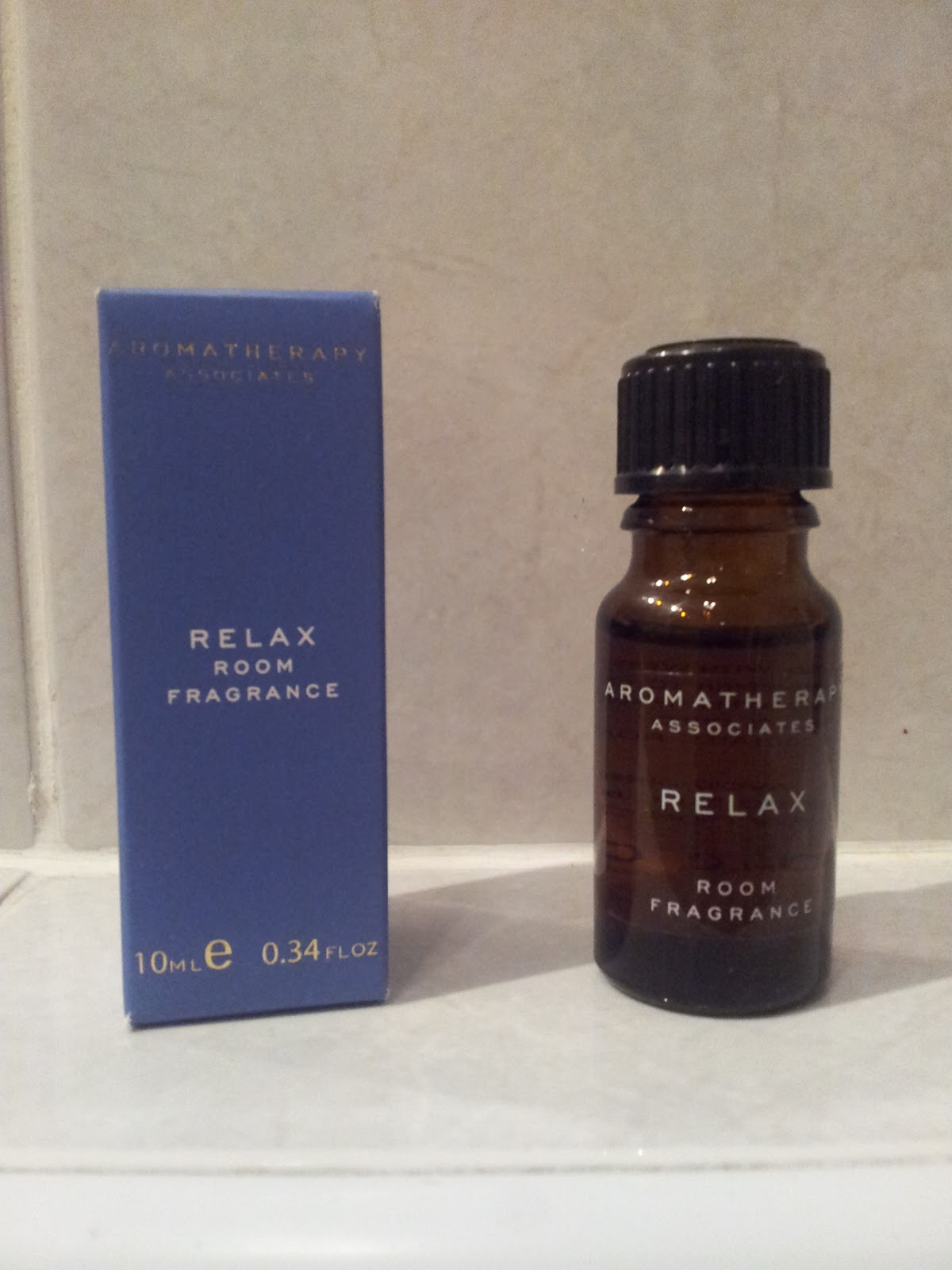 LondonBeauty Review Aromatherapy Associates Relax Room Fragrance