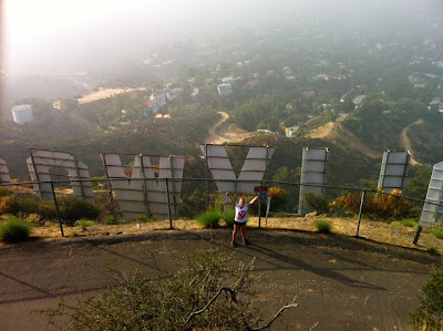 Hiking the Hollywood sign Los Angeles Hikes thebrighterwriter.blogspot.com #California