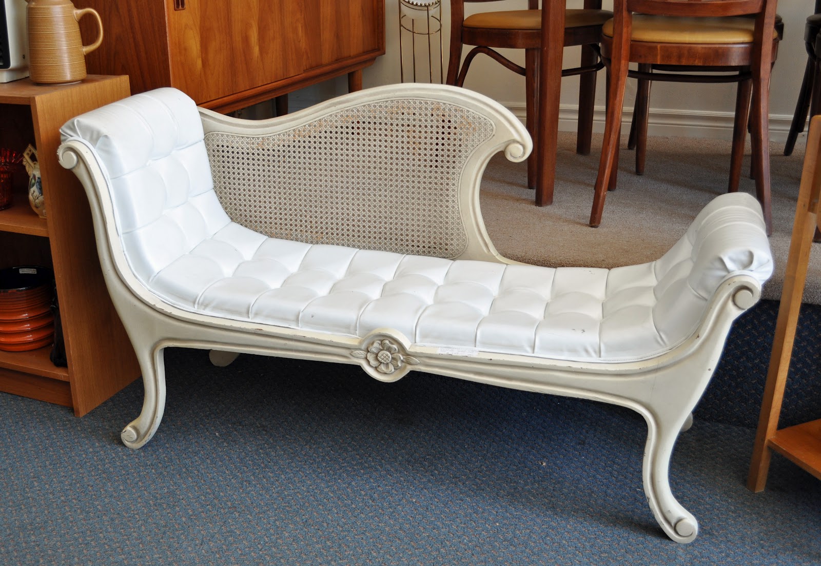 Antiques On Kent SOLD Chabychic Victorian Stlye Chaise Lounge