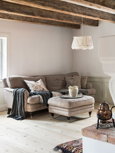A raw yet cozy wooden cottage in Sweden