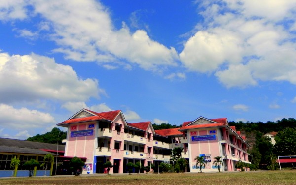 Sekolah Kebangsaan Bukit Pinang