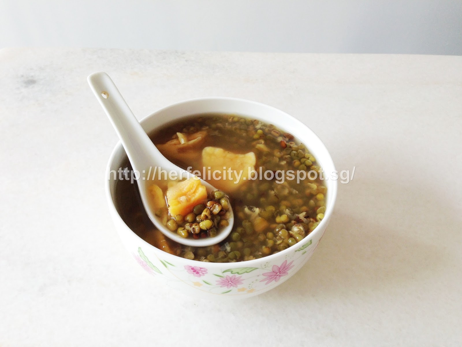 Lirong A singapore food and lifestyle blog Recipe Green bean sweet