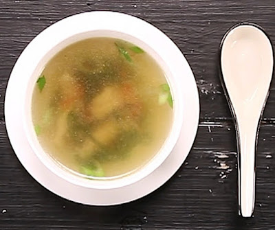 how to make clear chicken soup