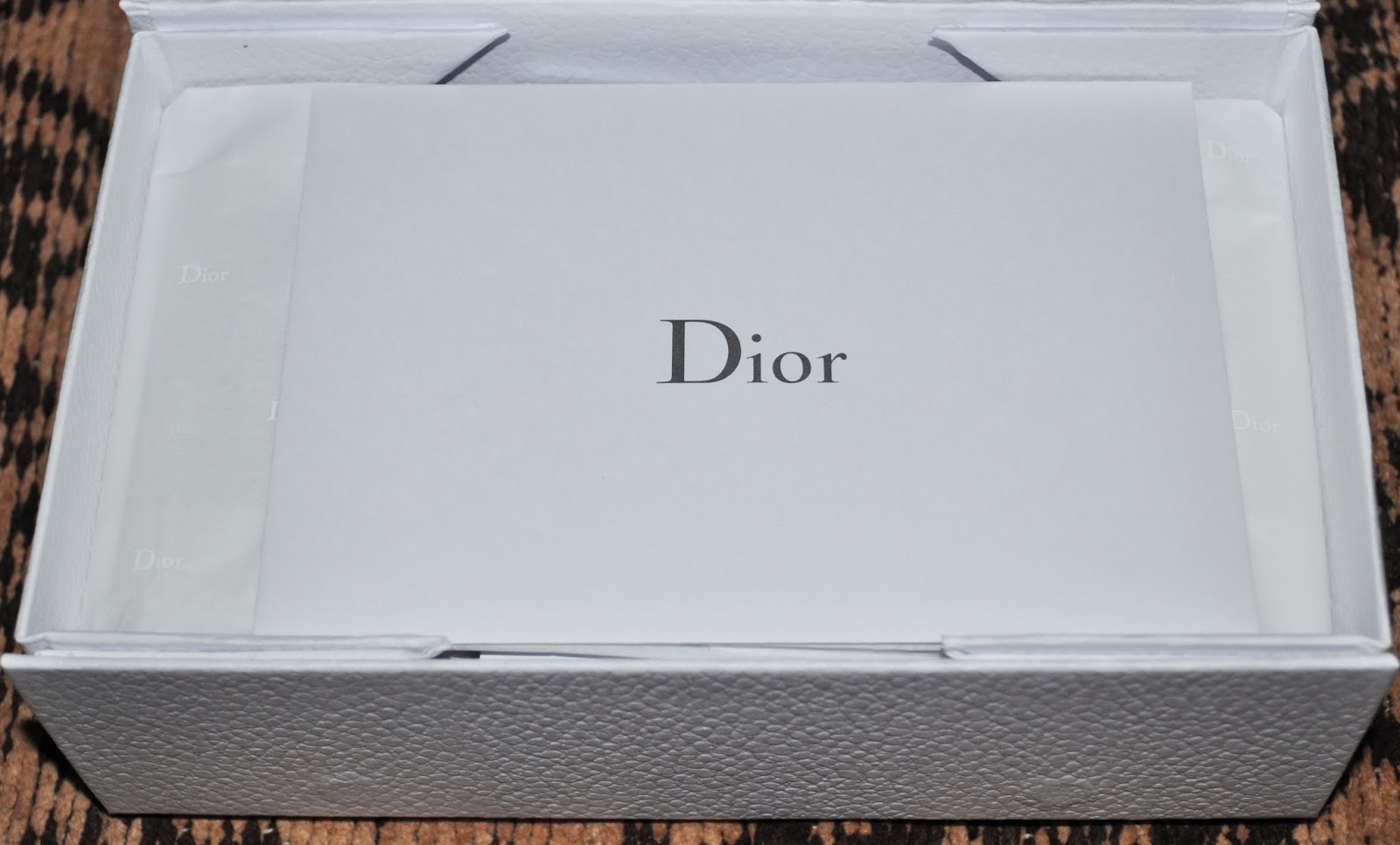 God Is In The Details Dior Com Order So Lonely In Gorgeous 