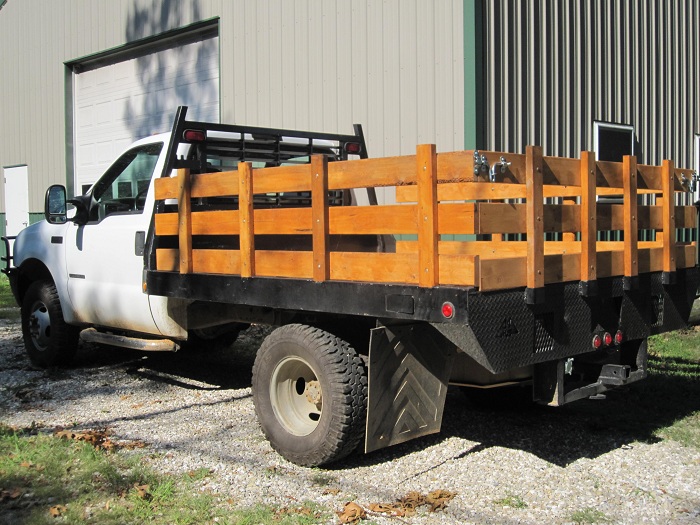 Ruthlynn's World Truck Cage