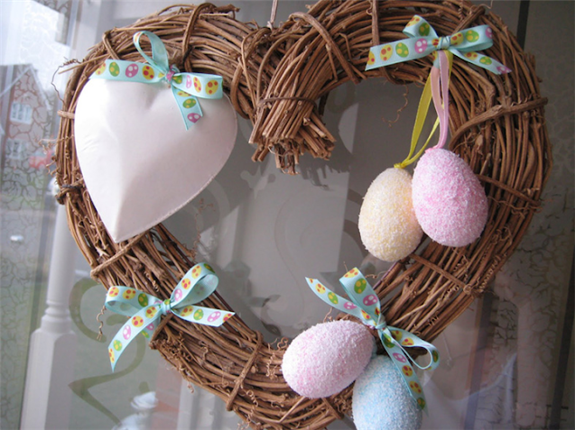 Πασχαλινά στεφάνια Easter wreaths