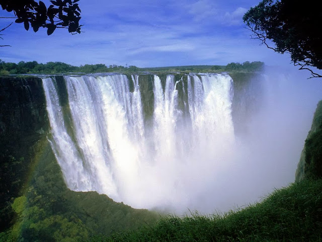 http://www.funmag.org/pictures-mag/nature/breathtaking-picture-of-waterfalls-26-photos/