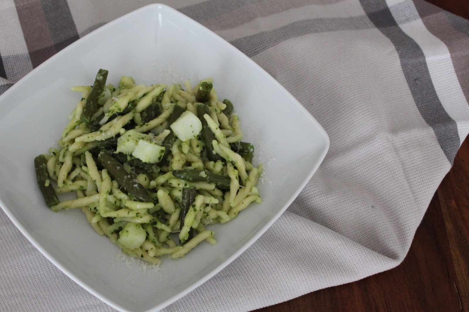 Cauliflower at Four Genoese Trofie with Pesto, Potatoes and Green Beans
