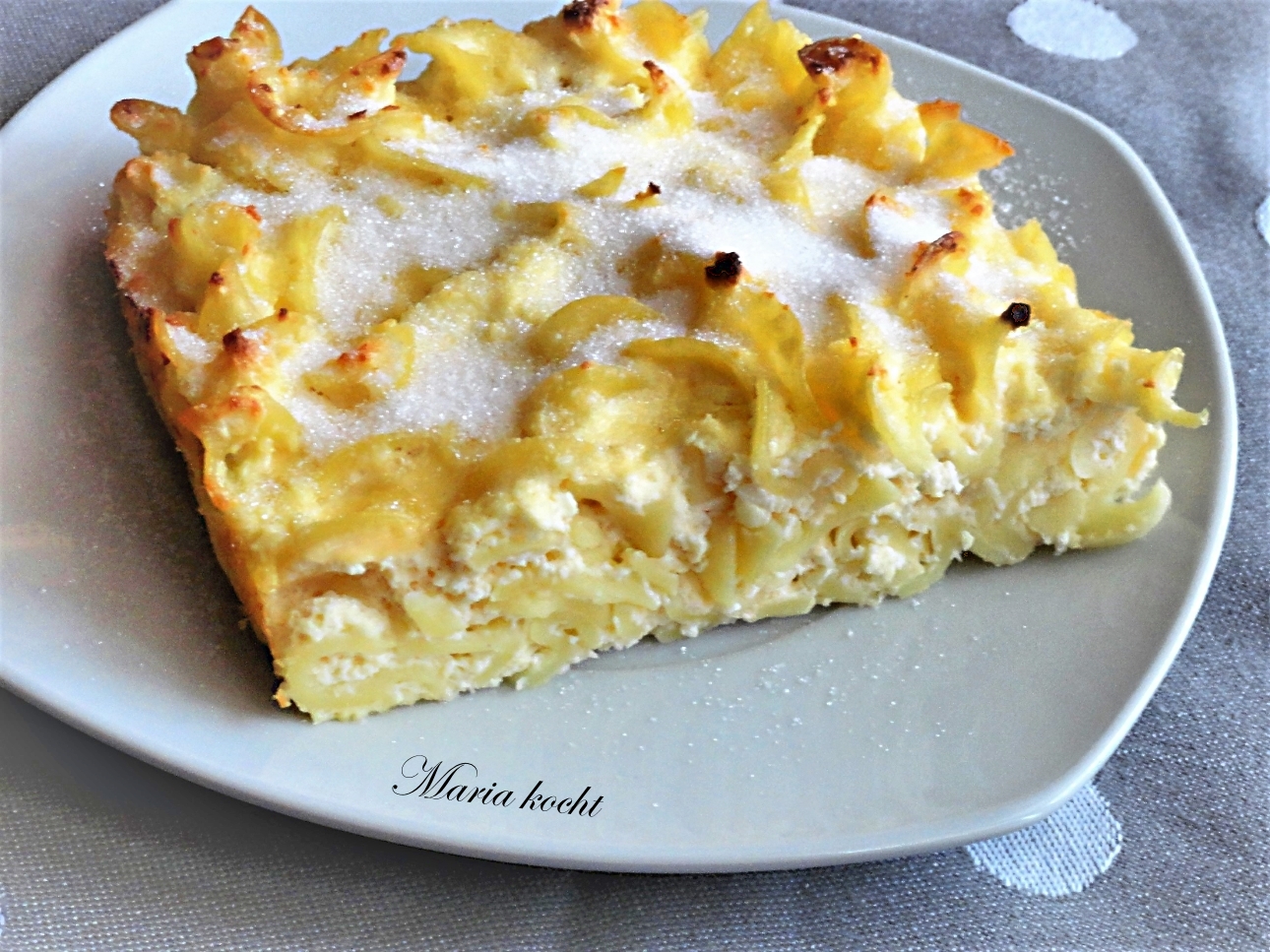 Maria kocht: Einfacher Nudelauflauf mit Quark / Egyszerű tehéntúrós tészta Maria kocht: Einfacher Nudelauflauf mit Quark / Egyszerű tehéntúrós tészta