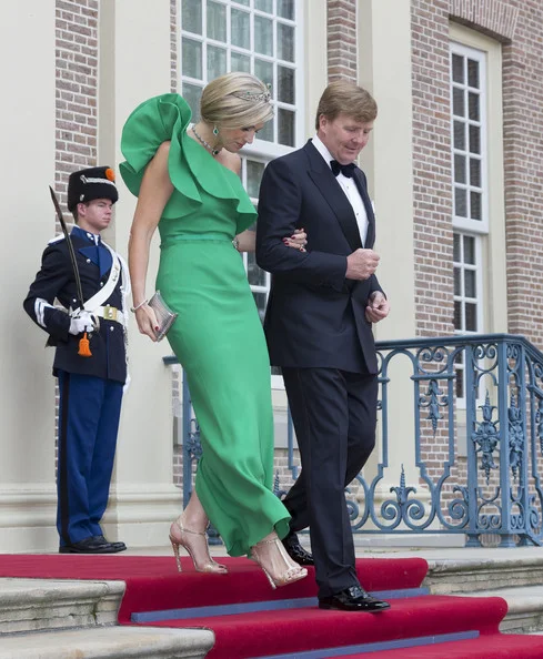 King Willem-Alexander and Queen Maxima hosted a gala dinner at Palece Het Loo in honor of Prince Albert.