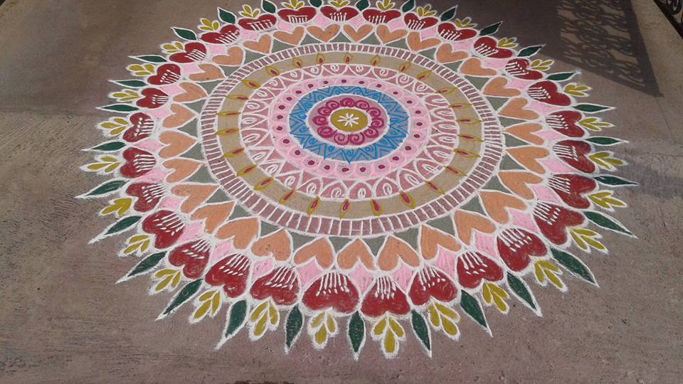 TELUGU WEB WORLD LOVE SPADES WITH LIGHTENING LAMPS CIRCLES RANGOLI ART