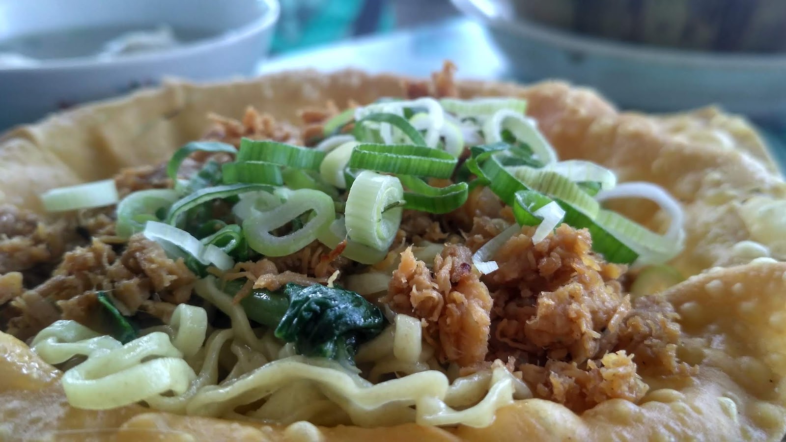 Mie Ayam Mangkok Pangsit di Pekalongan | Nyi Penengah Dewanti