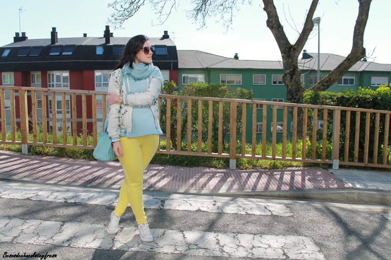 azul-serenidad-amarillo