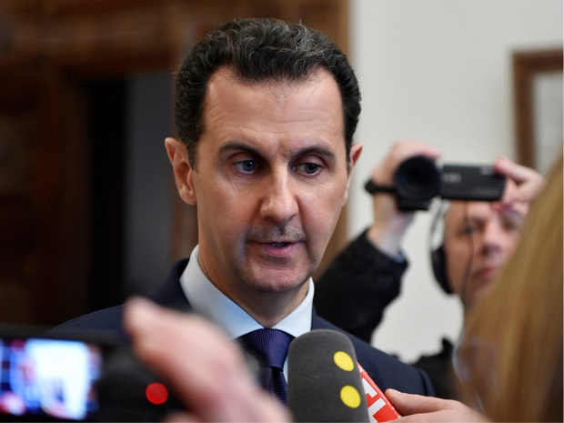 https://2.bp.blogspot.com/-unBdc0XXC_E/WOuab6HfkzI/AAAAAAAAI1M/NTxPv-gADDYSi0XhSa7XP0nq7FEk6ol3wCLcB/s1600/Bashar%2Bal-Assad%252C%2BPresident%2Bof%2BSyria%252C%2Bwith%2BCroatian%2Bjournalist.%2BDamascus.%2BApril%2B2017.%2B%25231ab.jpg?SSImageQuality=Full