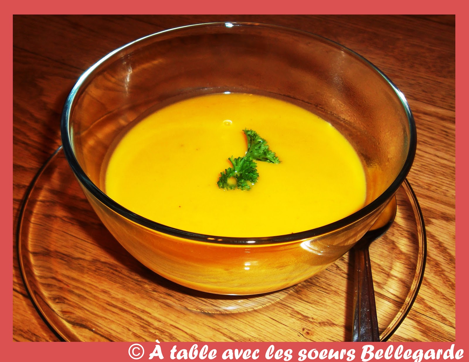 À table avec les soeurs Bellegarde Potage à la courge musquée, aux carottes et au gingembre