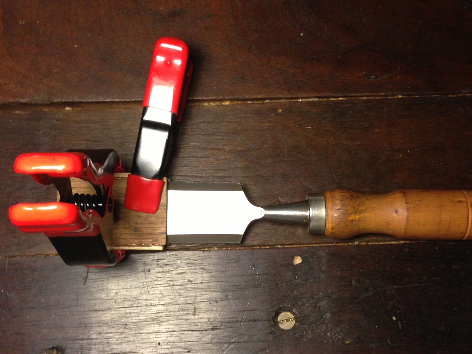 Too much scraps? Making a Chisel Guard