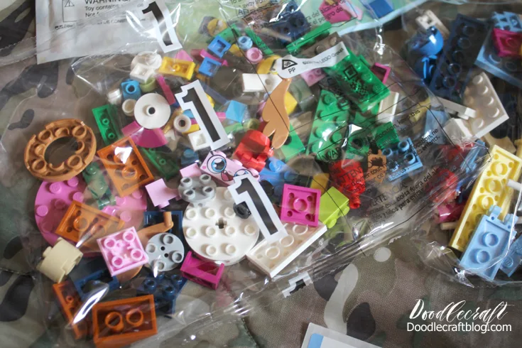 Lego Craft: Crayon Organizer Caddy DIY!