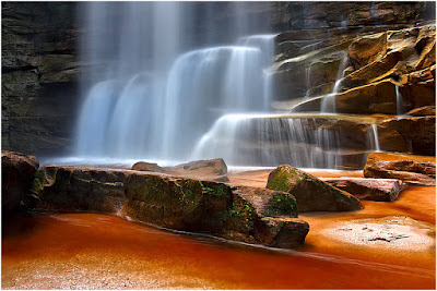 CACHOEIRA DOS MOSQUITO LENÇÕES