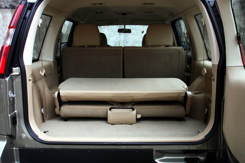 Review: 2012 Ford Everest 2.5 Limited | Philippine Car ...