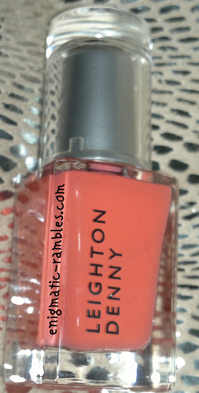 Leighton-Denny-qvc-8-Piece-Ultra-Glam-Collection-and-Bag-swatches-swatch-review-bon-voyage