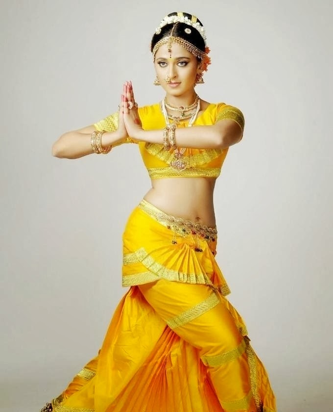anushka: NAGAVALLI