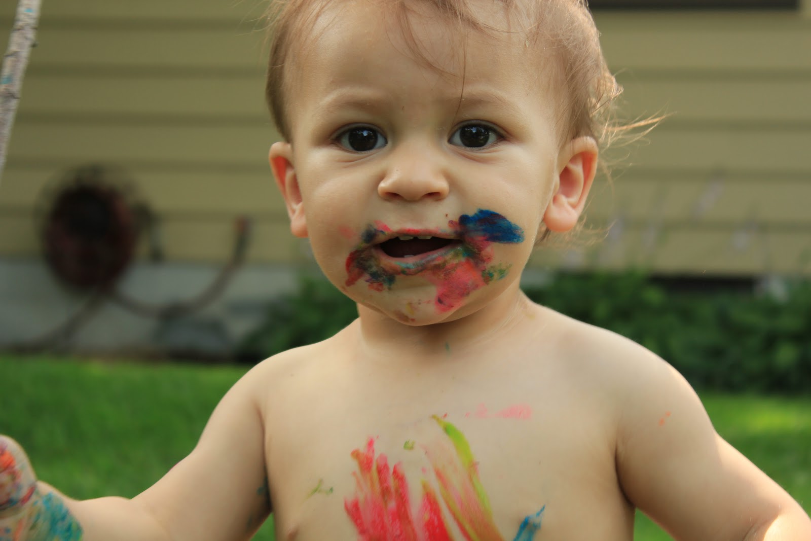 Paint and Spray Summer Art for Toddlers