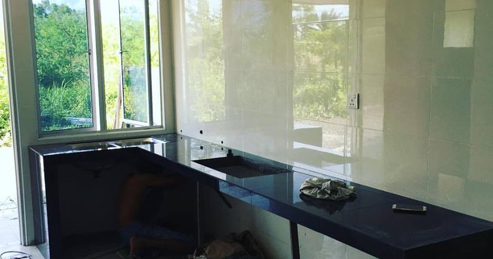 UQ Tech ENT Where Dreams Come Alive Dapur dan Table top