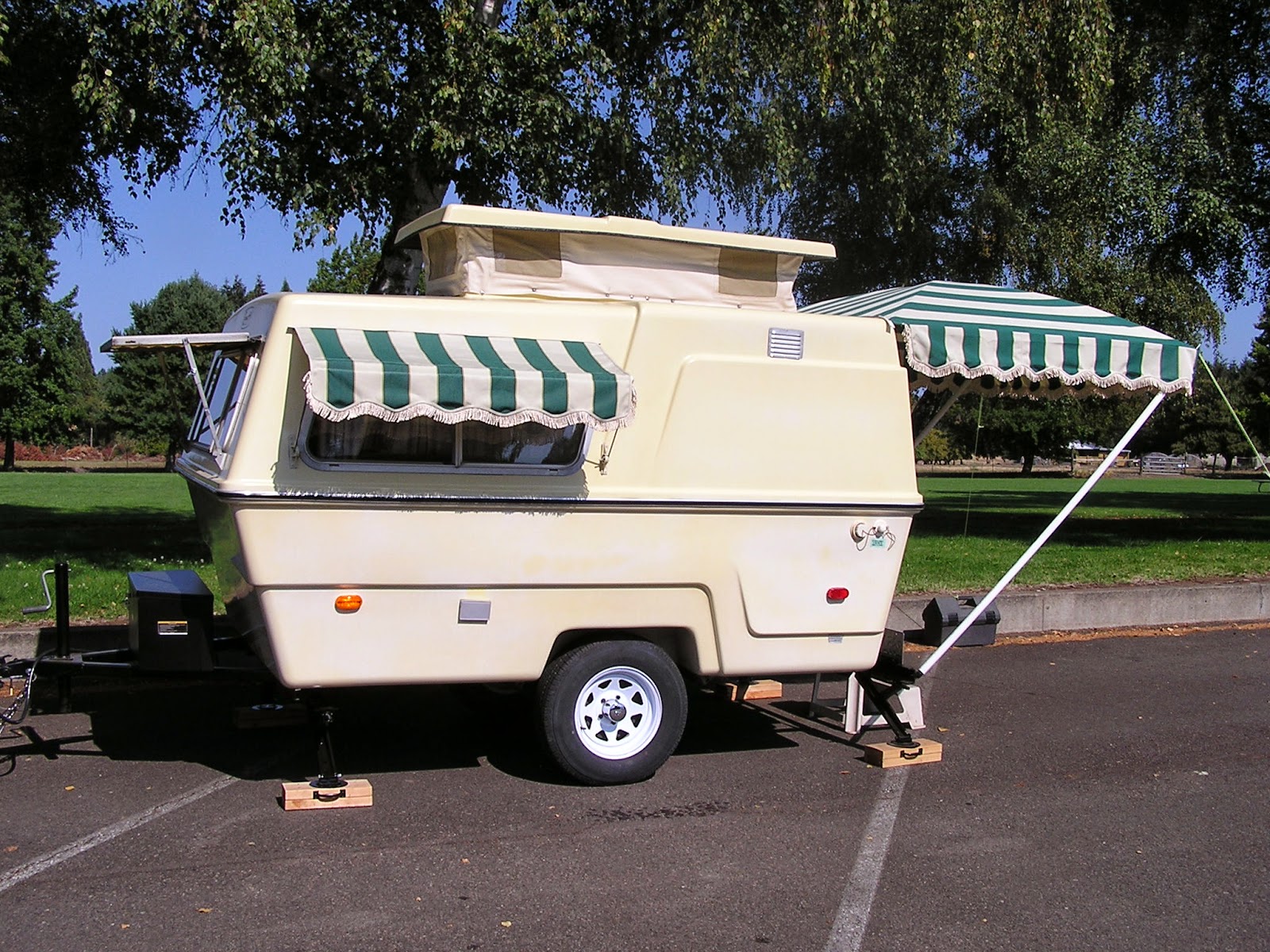 Vintage Awnings Images of Vintage Trailer Awnings With Shock Poles for