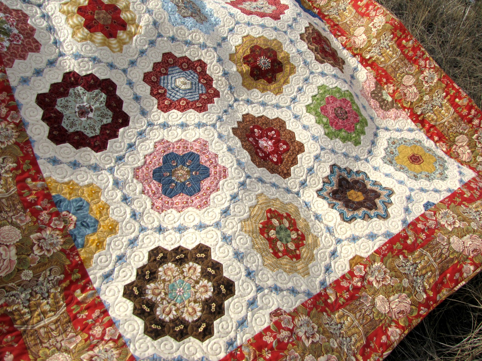 timeless reflections Gotta Love A Hexie Quilt