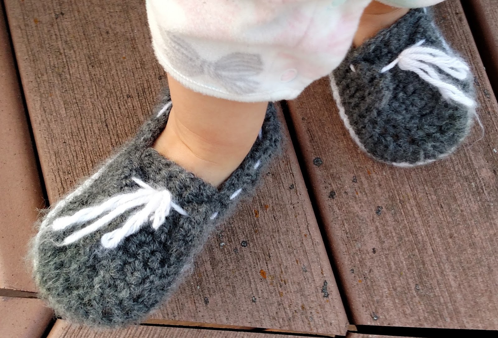 Erin's Crafty Endeavors Nonslip toddler slippers