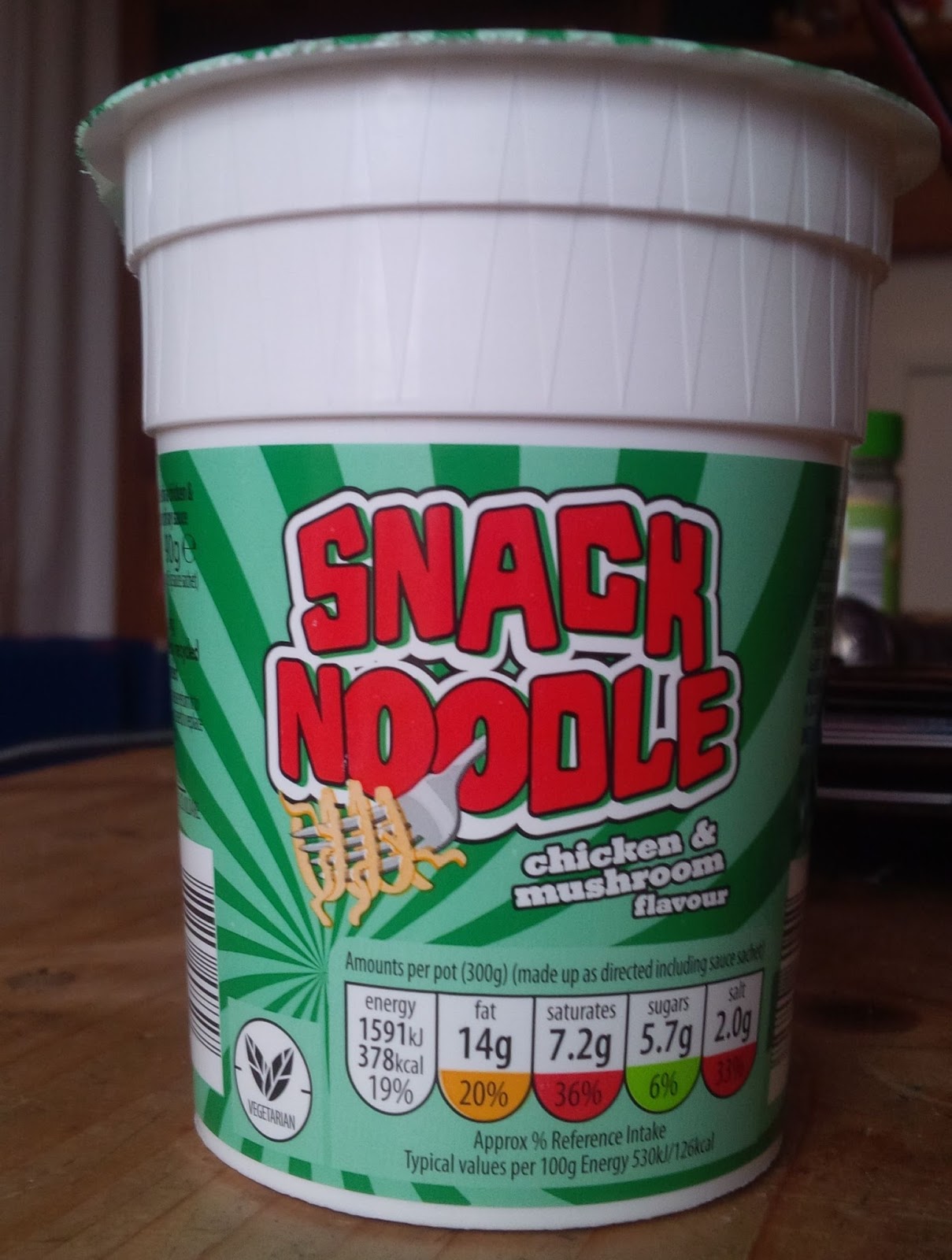 It's a Noodle Bar not a Wine Bar Aldi Snack Noodle Chicken & Mushroom