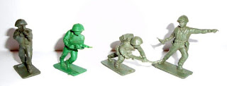 Britains Herald, Britains Herald Khaki Infantry, Britains Khaki Infantry, British Army Toy, British Infantry, C.M.V. Toy Soldiers, Crescent, Crescent 54mm Troops, Crescent 60mm Paras, Crescent Khaki Infantry, Crescent Toy Soldiers, DCMT, F. G. Taylor, FG Taylor & Sons, FG Taylor Khaki Infantry, Harvey Series, Harvey Series Paratroopers, Hong Kong Copies, Hong Kong Piracy, Hong Kong Plastic Toy, Khaki Infantry, Lone Star, Lone Star 54mm Paras, Lone Star Harvey Series, Lone Star Khaki Infantry, Lone Star Paratroops, No. 1006, No. 823, Small Scale World, smallscaleworld.blogspot.com,