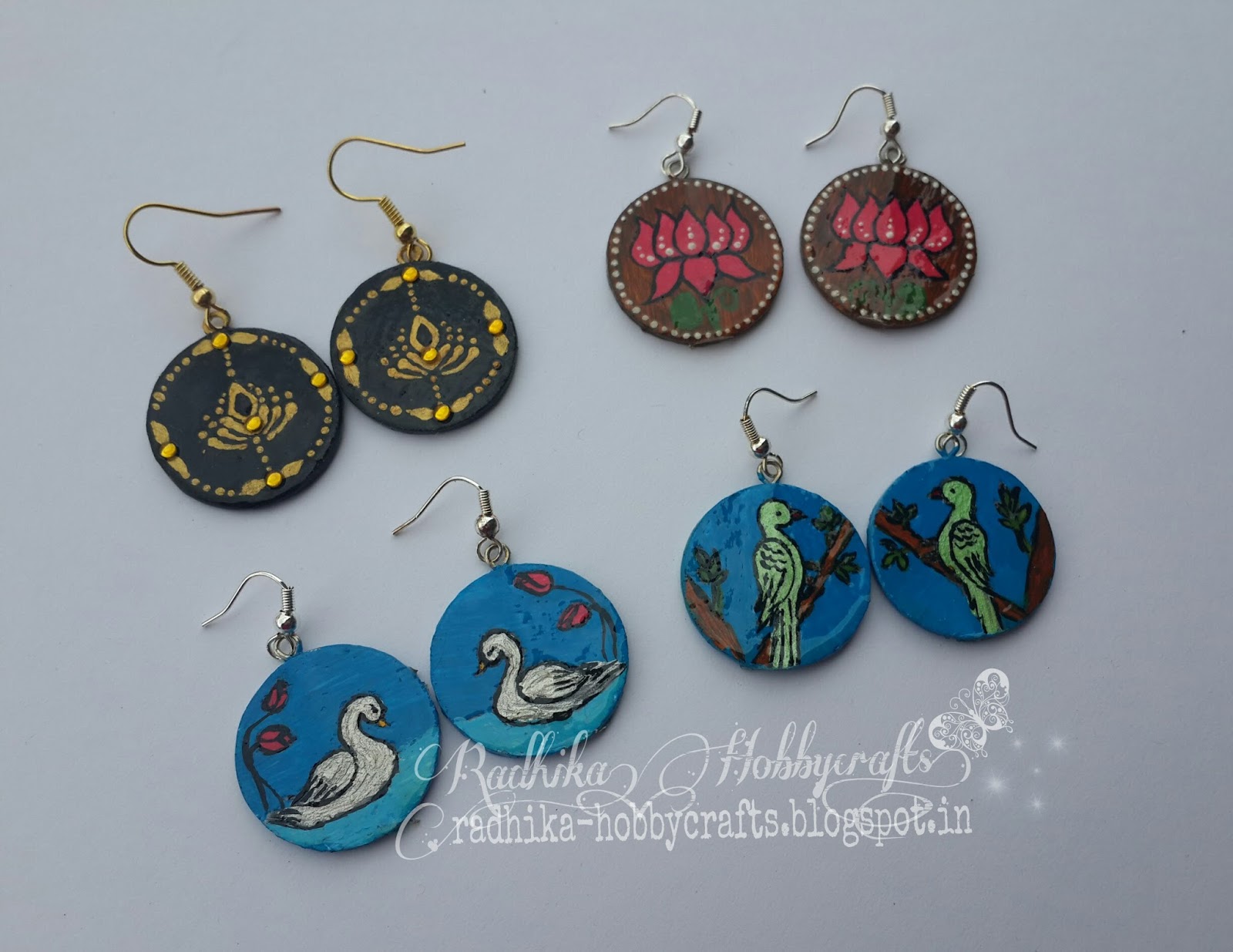 Hobby Crafts ) Paper earrings