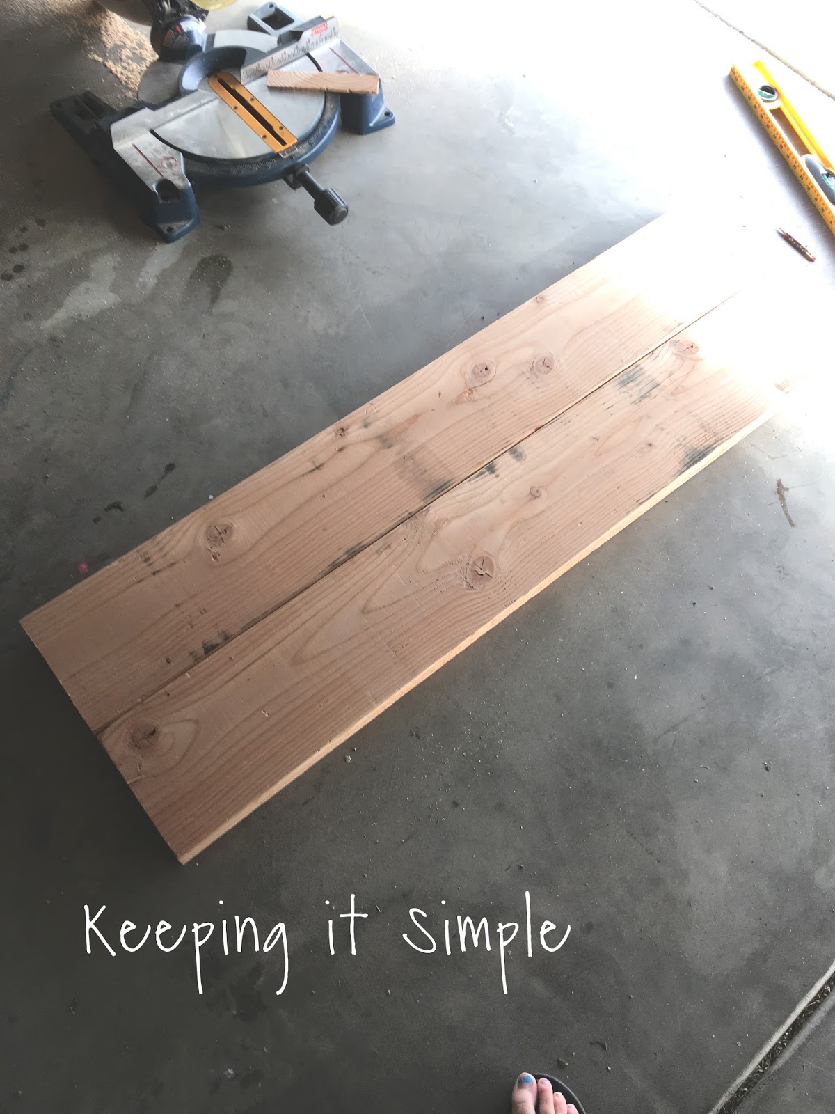 How to Build a Sofa Table for Only 30 Keeping it Simple