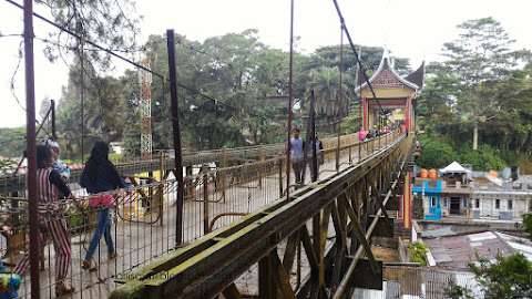 30 Hotel Dekat Dari Jembatan Limpapeh Bukittinggi Sumatera Barat