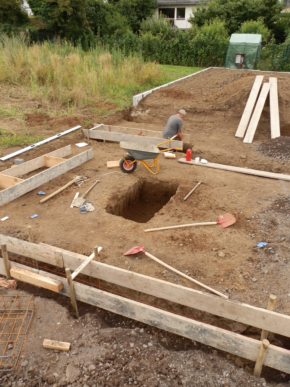 Unser Hausbau: Fundamente für die Garage