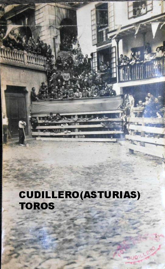 Cudillero Asturias plaza de toros