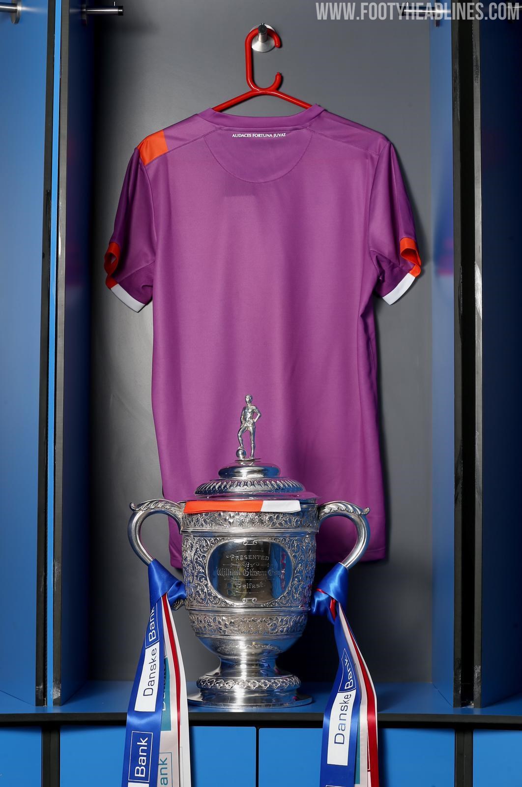 Garish: Umbro Linfield FC 20-21 Away Kit Released - Footy Headlines Garish: Umbro Linfield FC 20-21 Away Kit Released - Footy Headlines